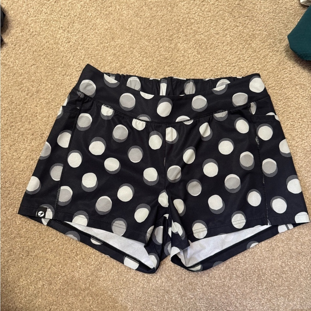 oiselle polka dot black and white athletic shirt size 4